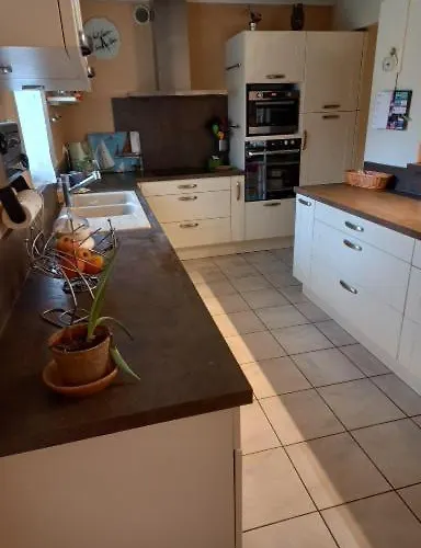 住宿加早餐酒店 Maison Familiale Entouree De Verdure Pres D'arcachon, Plages Et Golfs 4*